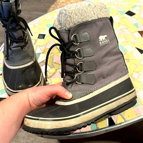 SOREL Women’s Winter Carnival Snow Boots in Quarry Gray Size 7.5 Fur on Top - Picture 5 of 10